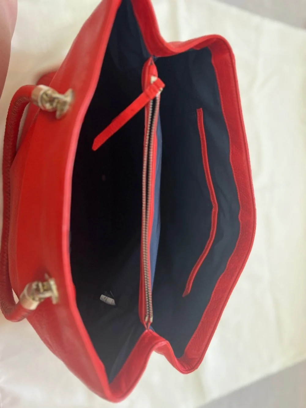 Cole Haan Red Pebbled Leather Tote Bag Gold Hardware Braided Handles - Picture 8 of 8